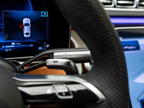 Used 2025 Mercedes-Benz S 63 AMG S w/ Rear Seat Package image 21