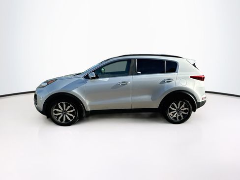 Used 2018 Kia Sportage EX w/ EX Technology Package AWD/4WD image 4