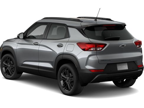 New 2026 Chevrolet TrailBlazer LT image 2