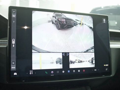 Used 2022 Tesla Model X Plaid image 13