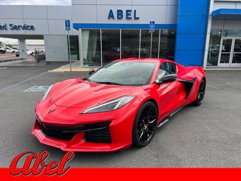 Used 2025 Chevrolet Corvette Z06 RWD image 1