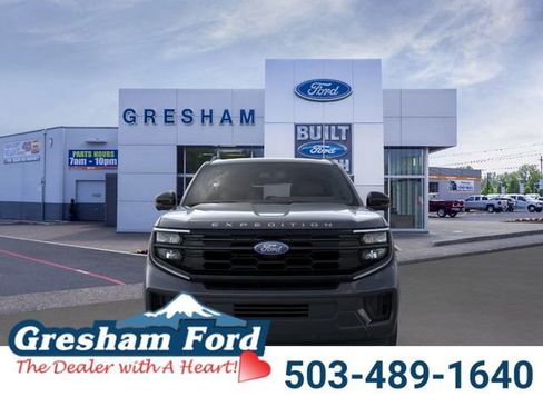 New 2025 Ford Expedition Active image 6