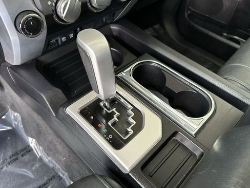 Used 2020 Toyota Tundra SR5 image 21