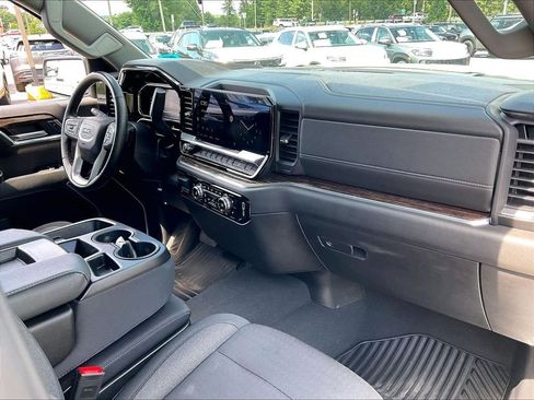 Used 2025 GMC Sierra 1500 Elevation AWD/4WD image 13