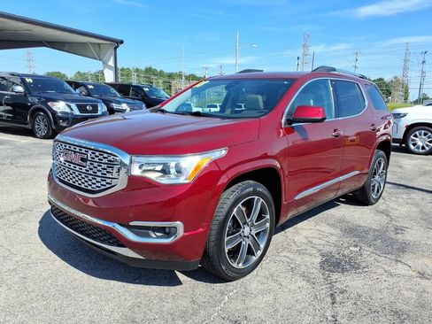 Used 2018 GMC Acadia Denali FWD image 3