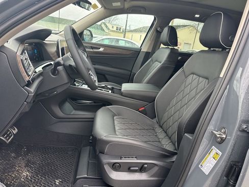 New 2026 Volkswagen Atlas SEL Premium R-Line AWD/4WD image 9
