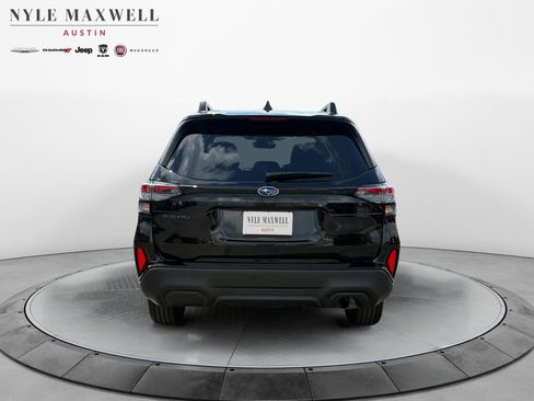 Used 2025 Subaru Forester Premium w/ Convenience Package #1 image 15