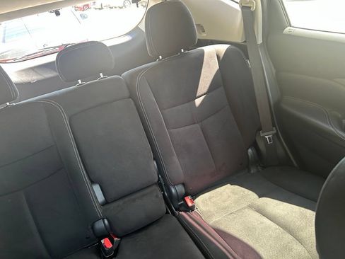 Used 2020 Nissan Murano SV AWD/4WD image 14