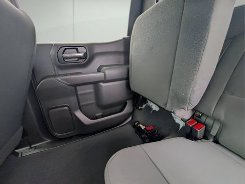 Used 2019 Chevrolet Silverado 1500 Custom Trail Boss w/ Custom Convenience Package AWD/4WD image 28