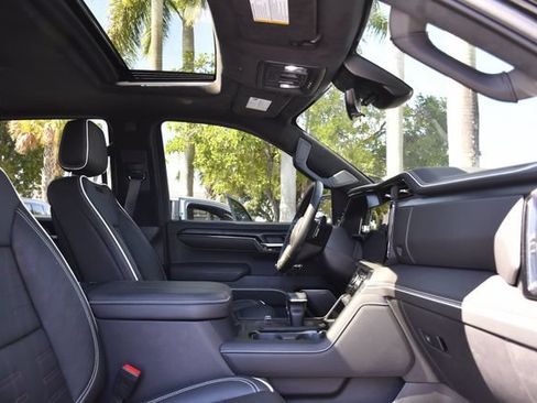Used 2025 GMC Sierra 1500 AT4X AWD/4WD image 26