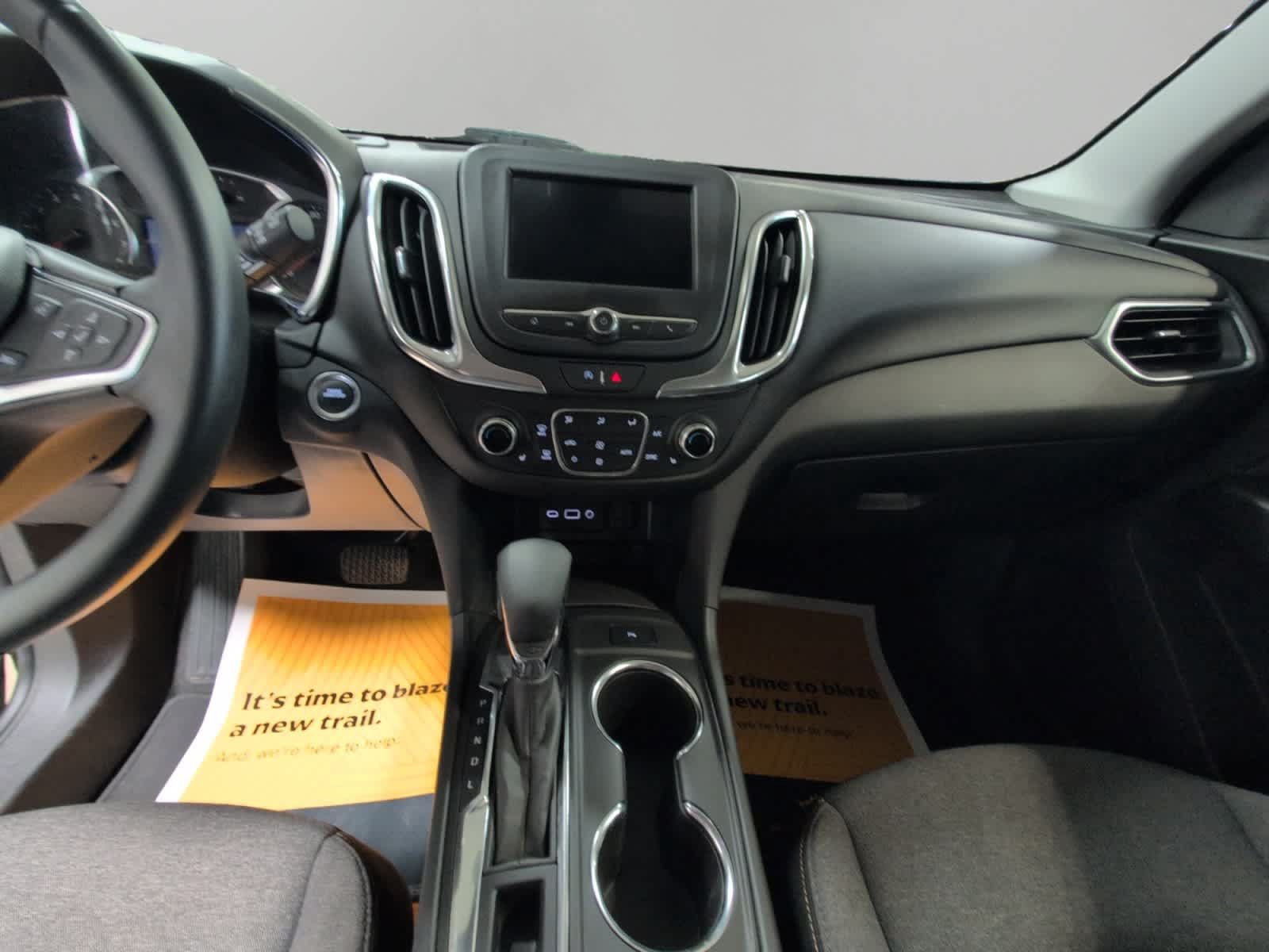 Used 2024 Chevrolet Equinox LT AWD/4WD image 11