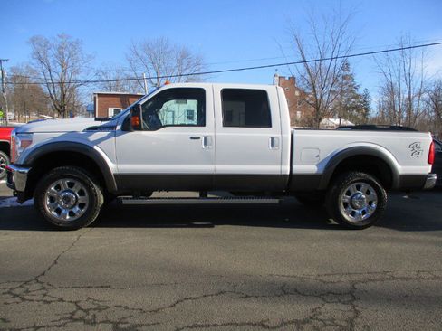 Used 2016 Ford F250 Lariat w/ Lariat Ultimate Package image 11