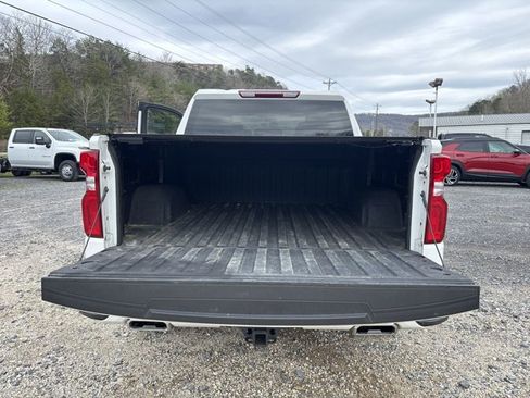 Used 2024 Chevrolet Silverado 1500 RST w/ Z71 Off-Road Package AWD/4WD image 25