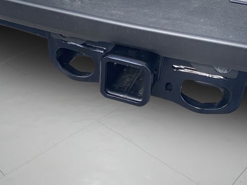 New 2026 Ford F250 Lariat w/ Black Appearance Package image 9