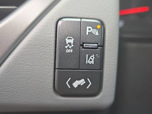 Used 2015 Chevrolet Tahoe LT image 13