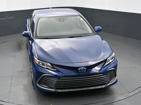 Used 2023 Toyota Camry LE image 34