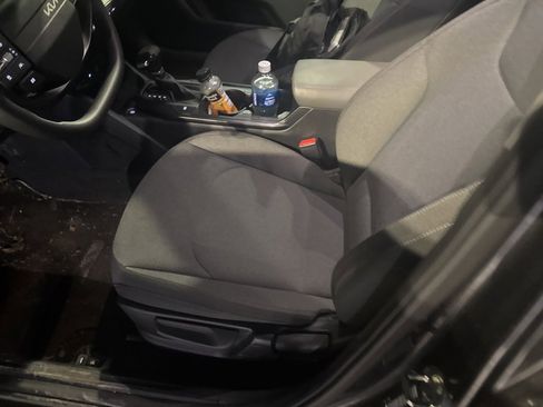 Used 2025 Kia K4 LXS image 8