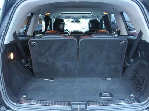 Used 2016 Mercedes-Benz GL 450 4MATIC image 35