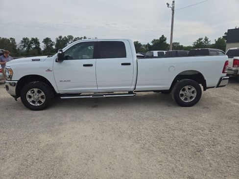 Used 2024 RAM 2500 Big Horn AWD/4WD image 5