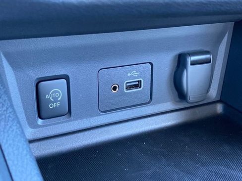 New 2025 Nissan Sentra S image 18