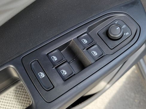 Certified 2024 Volkswagen Taos S image 20