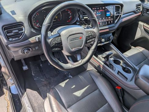 Used 2025 Dodge Durango GT AWD/4WD image 16