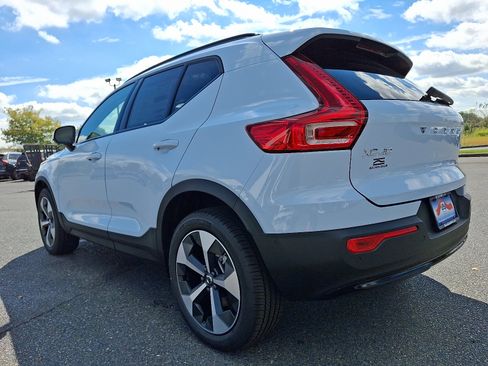 New 2026 Volvo XC40 B5 Plus w/ Protection Package Premier image 3