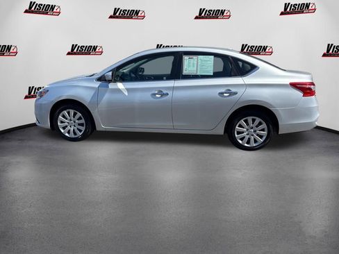Used 2017 Nissan Sentra SV FWD image 5
