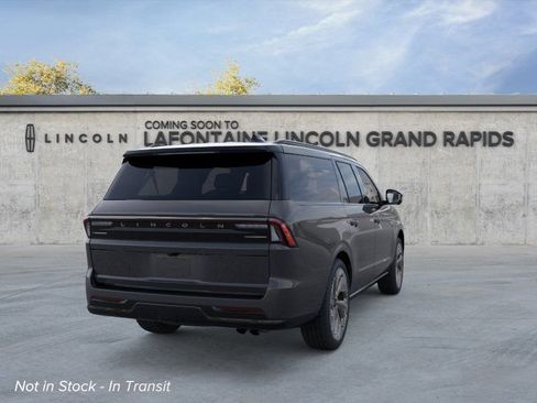New 2026 Lincoln Navigator L Black Label AWD/4WD image 8