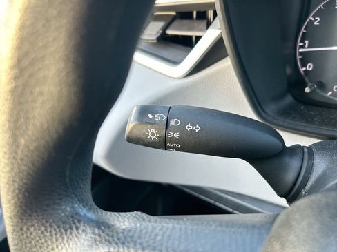Used 2024 Toyota Corolla LE FWD image 19