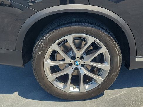 Used 2024 BMW X5 sDrive40i w/ Parking Assistance Package RWD image 6