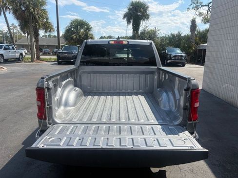 Used 2026 RAM 1500 Laramie AWD/4WD image 3
