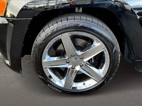 Used 2007 Jeep Grand Cherokee SRT8 w/ SRT Option Group I image 8