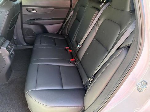 Certified 2025 Nissan Murano SV w/ Cargo Package AWD/4WD image 19