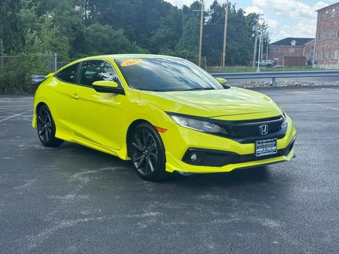 Used 2019 Honda Civic Sport image 2