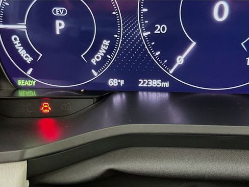 Certified 2024 MAZDA CX-90 Plug-In Hybrid w/ Premium Plus AWD/4WD image 12