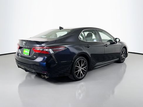 Used 2023 Toyota Camry SE FWD image 10