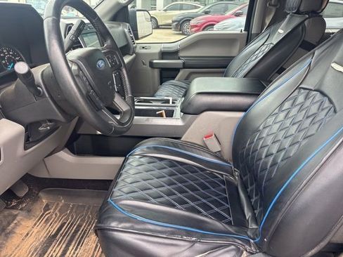 Used 2017 Ford F150 XLT w/ Equipment Group 302A Luxury image 9