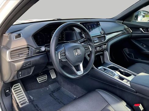 Used 2022 Honda Accord Sport image 18