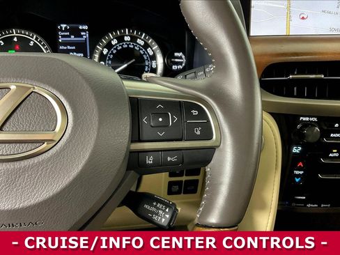 Used 2021 Lexus LX 570 4WD w/ Luxury Package image 13