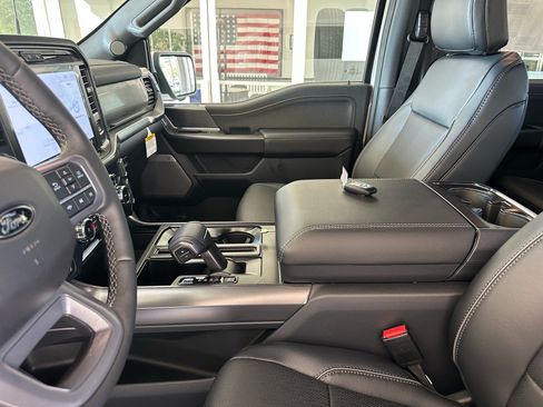 New 2026 Ford F150 Lariat w/ Equipment Group 501A Mid AWD/4WD image 22