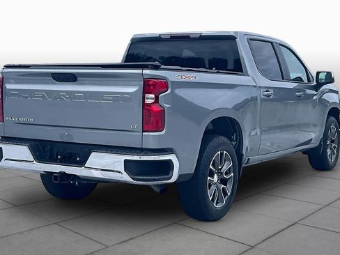 Used 2023 Chevrolet Silverado 1500 LT AWD/4WD image 13