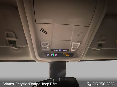 Used 2023 Chevrolet Equinox LT image 19