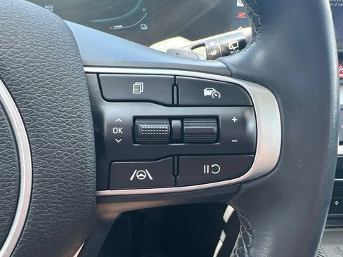 Used 2025 Kia Sportage EX AWD/4WD image 27