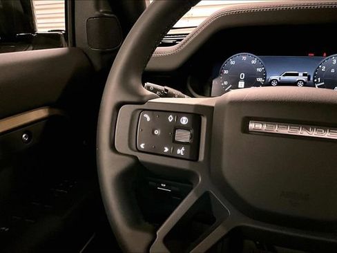 Certified 2026 Land Rover Defender 110 S AWD/4WD image 20