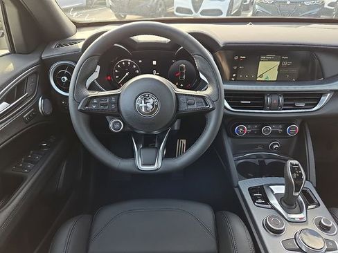 New 2026 Alfa Romeo Stelvio Sprint image 7