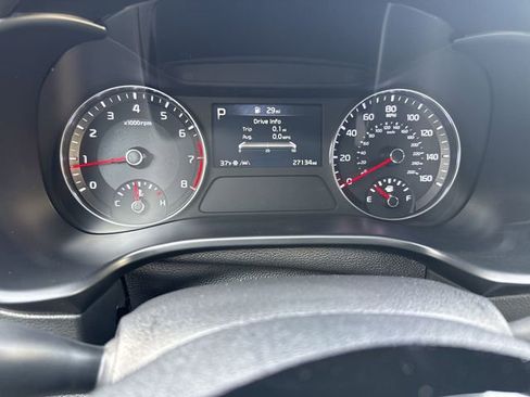 Used 2024 Kia Forte LXS w/ LXS Technology Package image 12