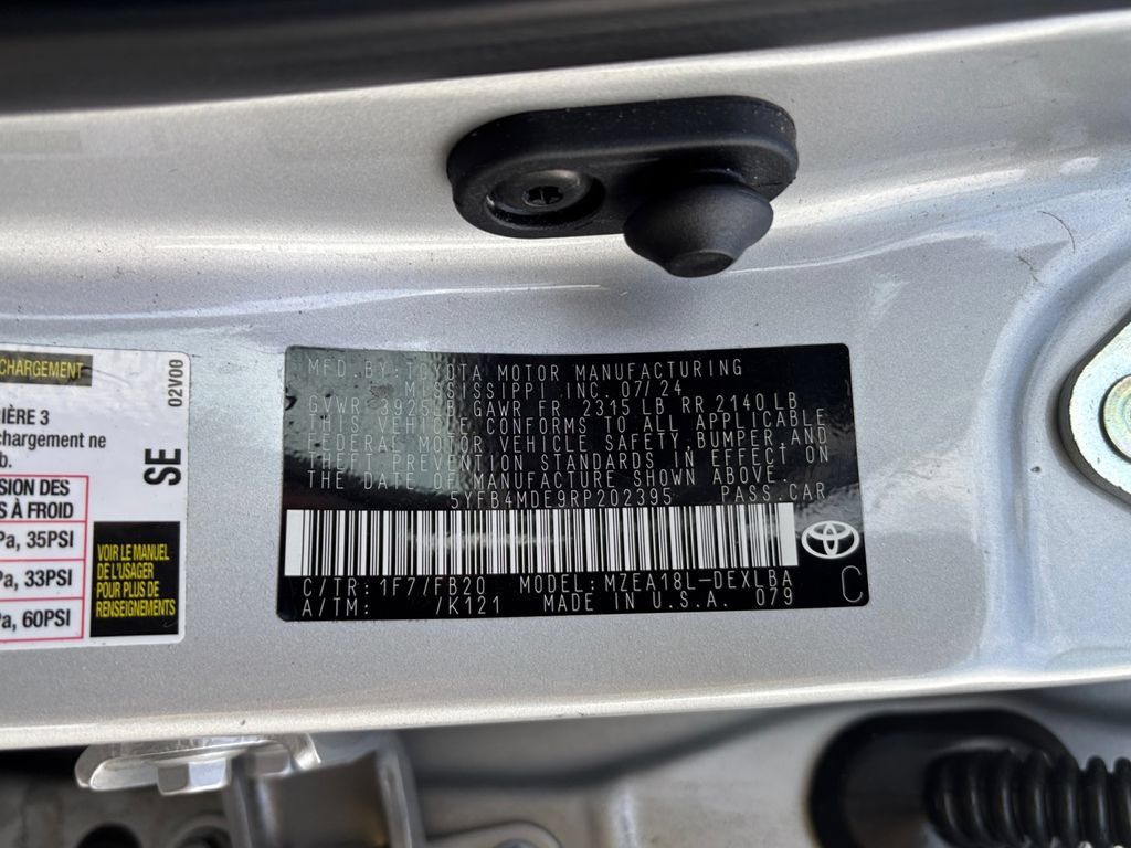 Used 2024 Toyota Corolla LE FWD image 30