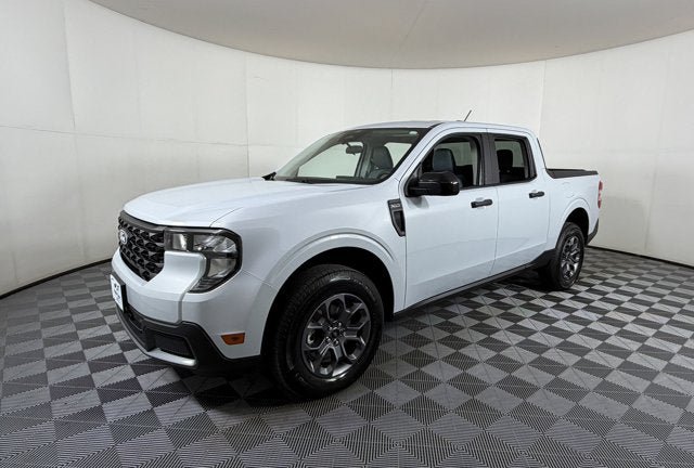 Used 2026 Ford Maverick XLT w/ XLT Luxury Package AWD/4WD image 2