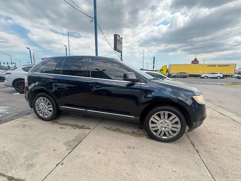 Used 2010 Ford Edge Limited FWD image 5